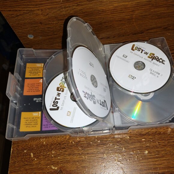 Lost in Space - The Complete Series from 1965-1968 (DVD, 2019, 17-Disc Set) - Picture 11 of 16